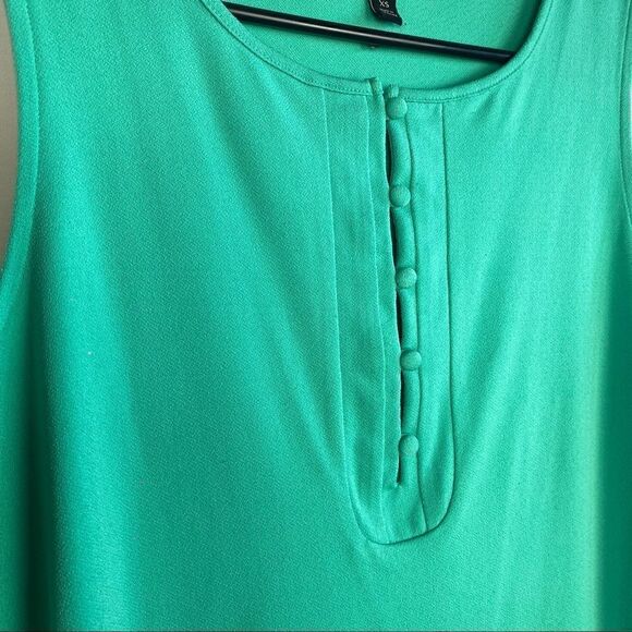Banana Republic Tank Top  - Picture 3 of 7